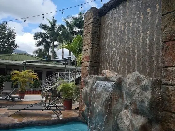Arenal Poshpacker - Havuz