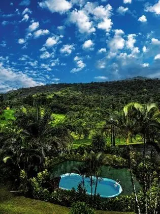 Arenal Roca Lodge - Havuz