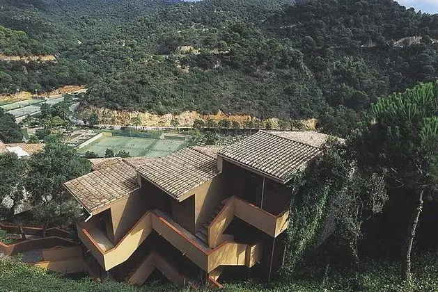 Arenas Resort Giverola