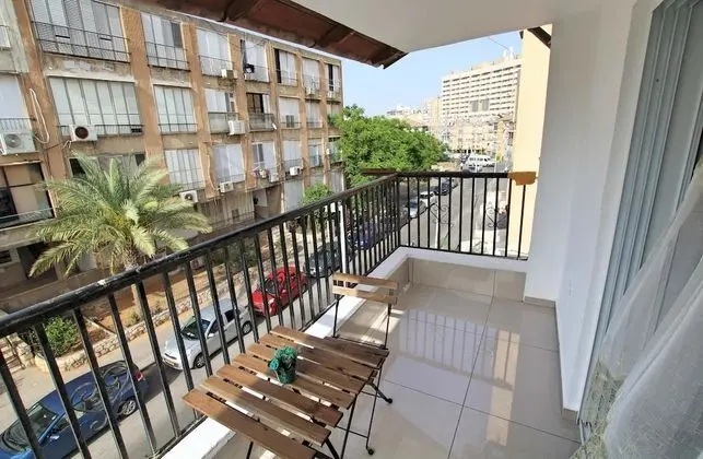 Arendalzrail Apartment - Balfour 35