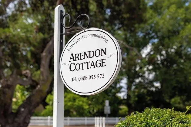 Arendon Cottage - Öne Çıkan Resim