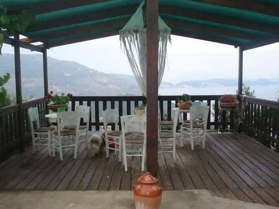 Arethousa Villas - Lobi