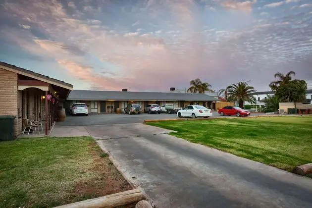 THE ARGENT MOTEL