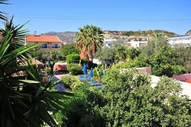 Argiro Village
