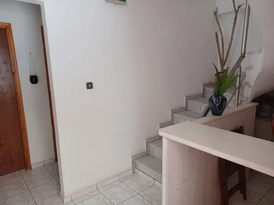 ARGIRO STUDIOS AND APARTMENTS - Lobi