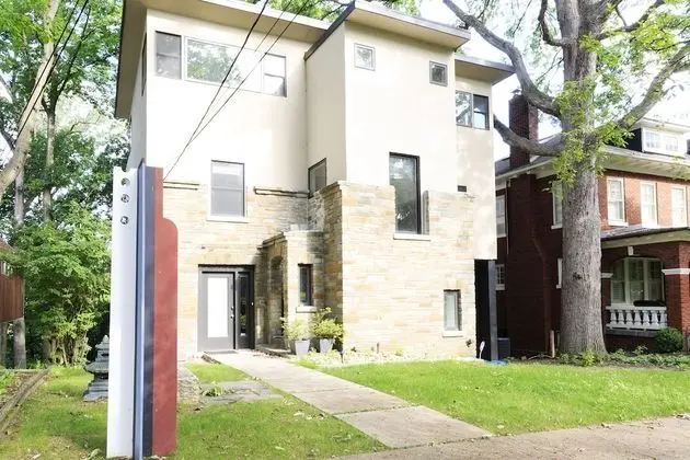 Argyle Penthouse Chic 1BR Apt 2 Sofabed