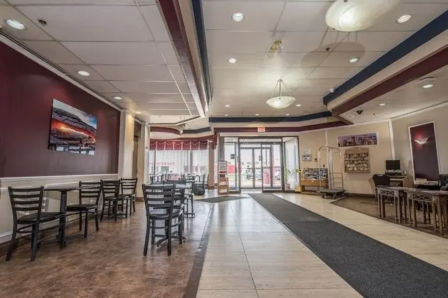 Argyll Plaza Hotel - Lobi