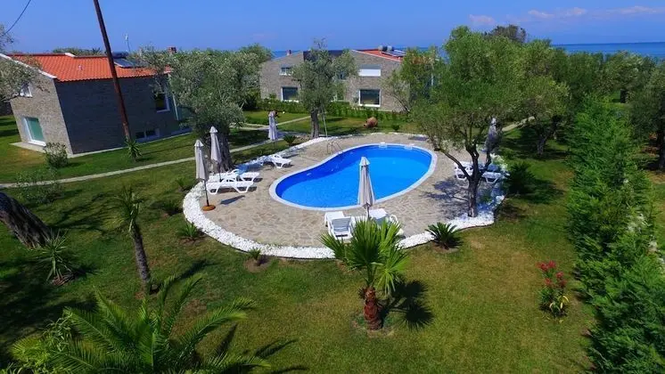 Villa Arhondula