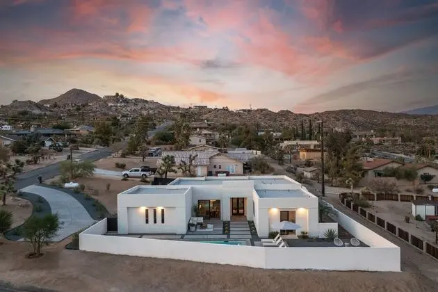 Aria by Avantstay Spectacular & Secluded Desert Oasis w/ Pool - Dış Mekan