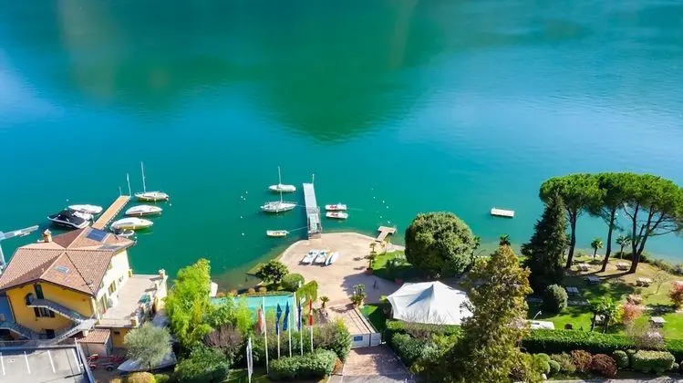 ARIA Retreat & SPA - The Leading Hotels of the World, located within Parco San Marco Resort - Plaj