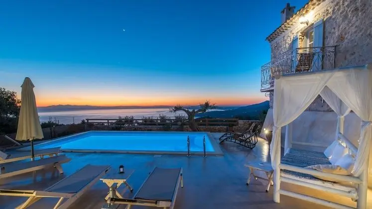 Aria Villa - Havuz