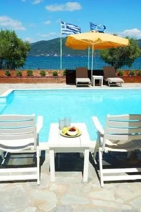 Ariadnes Holiday Accommodation I - Havuz