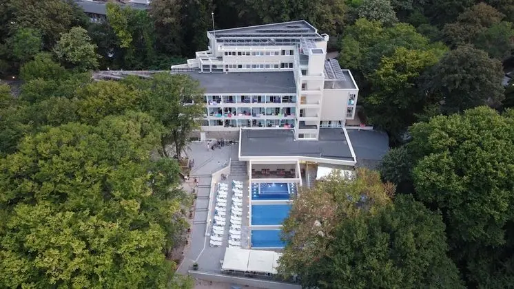 Ariana Hotel - All Inclusive
