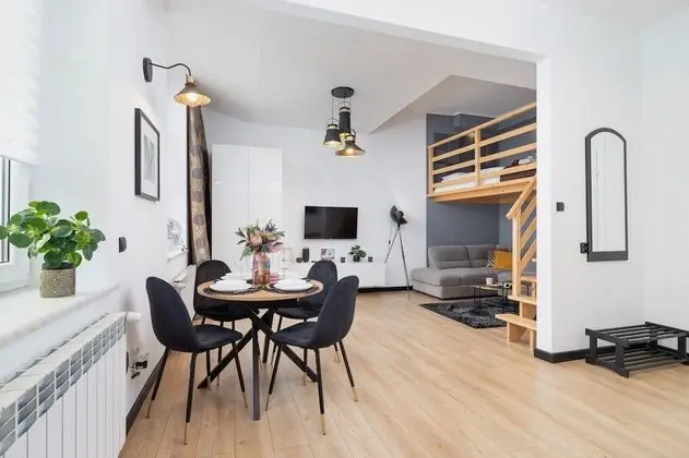 Ariańska Studio With Mezzanine Cracow