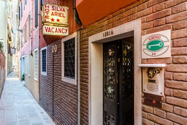 Hotel Ariel Silva