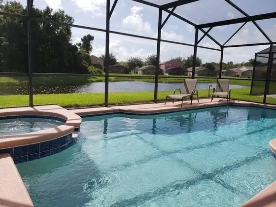 Ariel's By The Lake Gorgeous Private Pool Area 5 Bedroom Home by Redawning