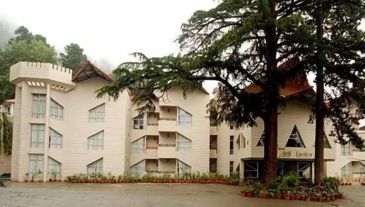 Hotel Arif Castles