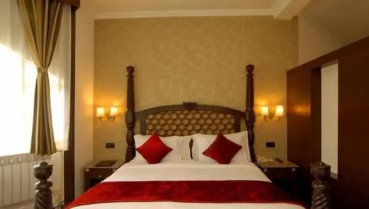 Hotel Arif Castles - Oda