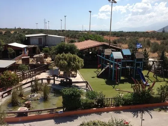 Arion Stables & Apartments - Dış Mekan