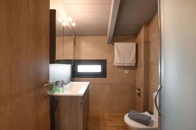 Arismari Villa - Private Pool - Banyo Tipleri
