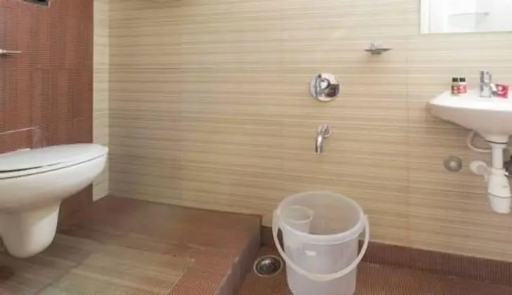 Arista Service Apartments - Khernagar - Banyo Tipleri
