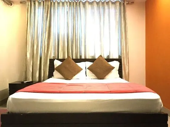 Arista Service Apartments - Khernagar - Oda