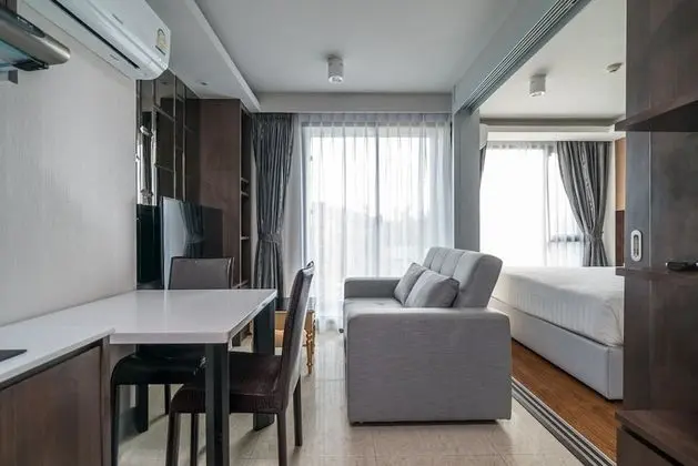 Aristo 522 - Brand new Studio Near Beach 3 Pools gym - Oda