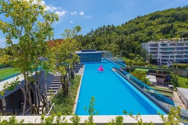 The Aristo Beach Studio by Holy Cow