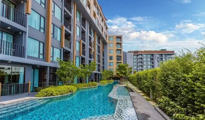 The Aristo Resort Phuket by Holy Cow 218 - Dış Mekan