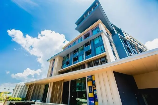 The Aristo Resort Phuket by Holy Cow - Dış Mekan