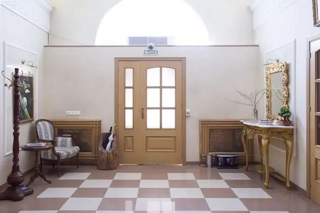 Aristocrat Boutique Hotel - Lobi