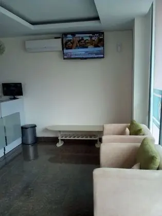 The Arizon at Malioboro Hotel - Lobi