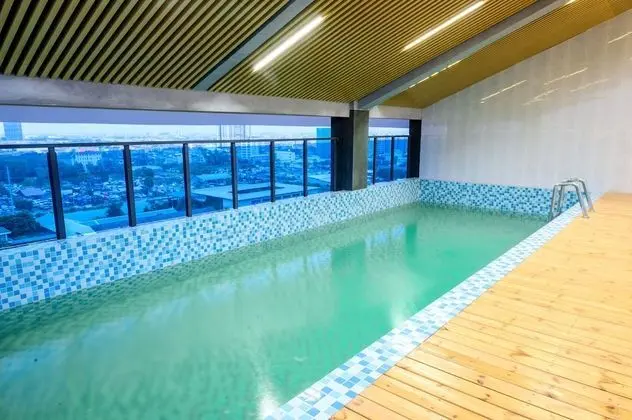 Ark Hotel - Havuz