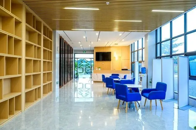 Ark Hotel - Lobi