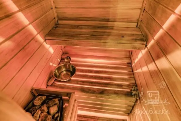 ArkaBarka Floating Hostel and Apartments - Spa