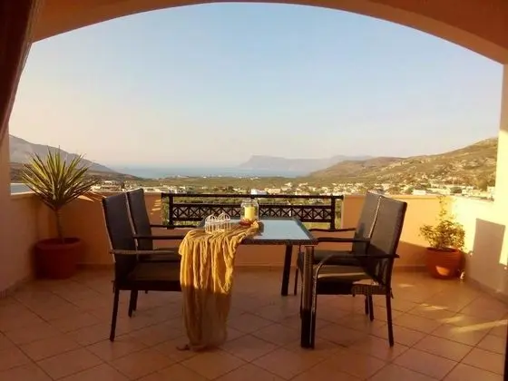Armi Villa