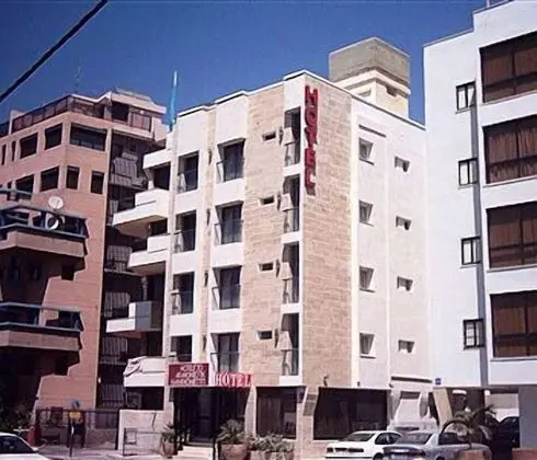 Armon Hayarkon - Dış Mekan