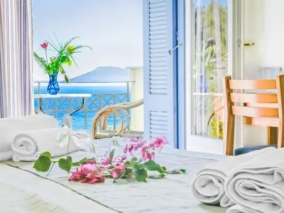 Armonia Bay Hotel - Oda