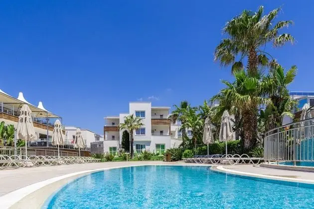 Armonia Holiday Village & Spa - Havuz