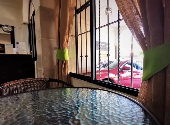 Hotel Armonía Hostal