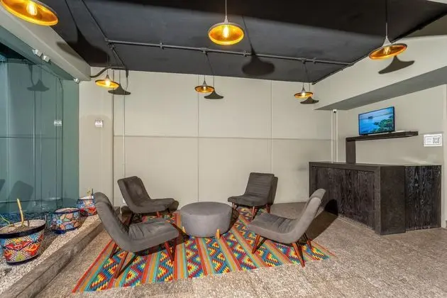 Armonik Suites - Lobi