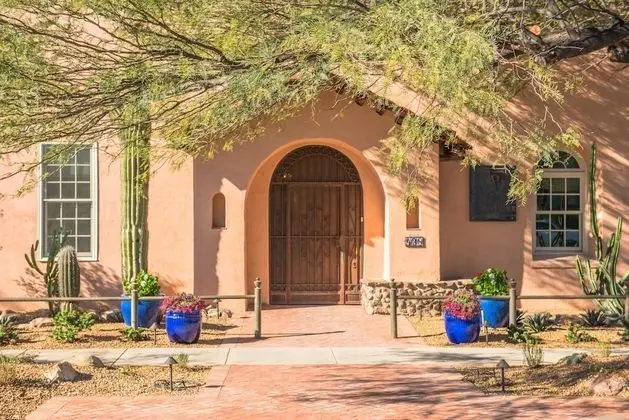 The Armory Park Inn