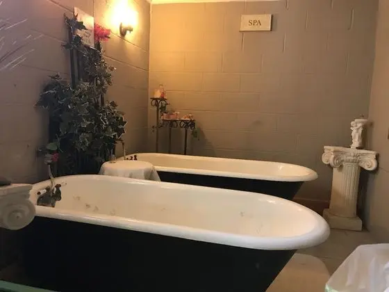 Armour's Hotel - Spa
