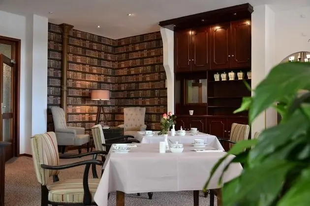 Arnimsruh Hotel Garni - Yerinde Yemek