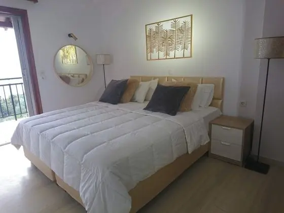 Aronis Apartments - Oda