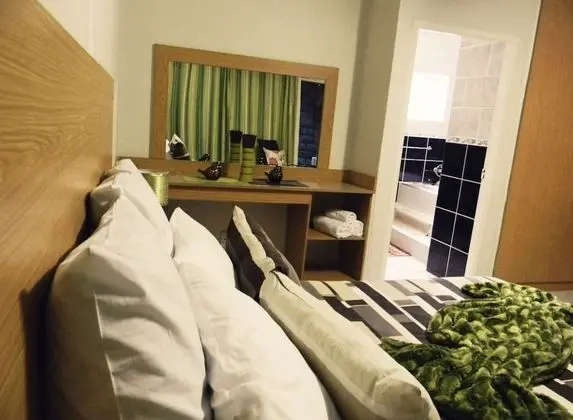 Aron's Guest House Bed & Breakfast - Oda