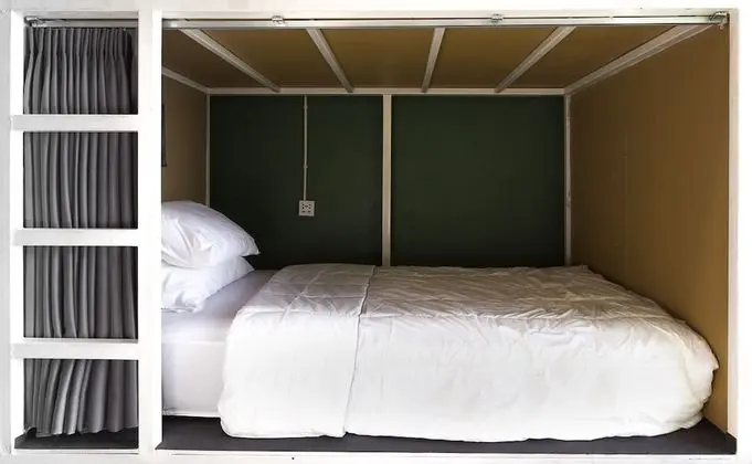 Around Hostel - Adults Only - Oda