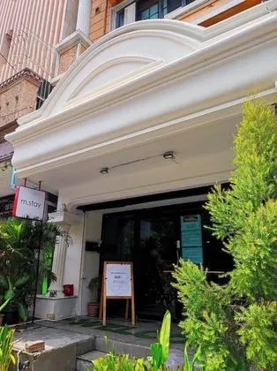 Around The World B&B - Öne Çıkan Resim