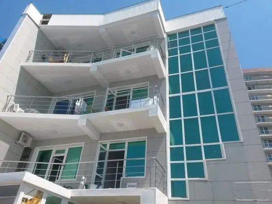 Arriva Hotel