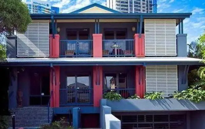 Arrival Accommodation Centre